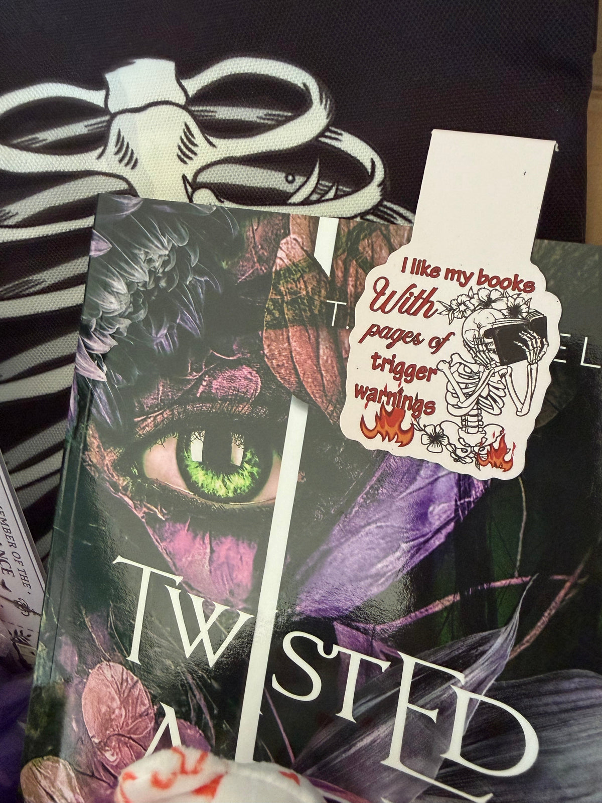 Halloween Dark Romance Book Box: dark & spicy books, candy, spa, toy